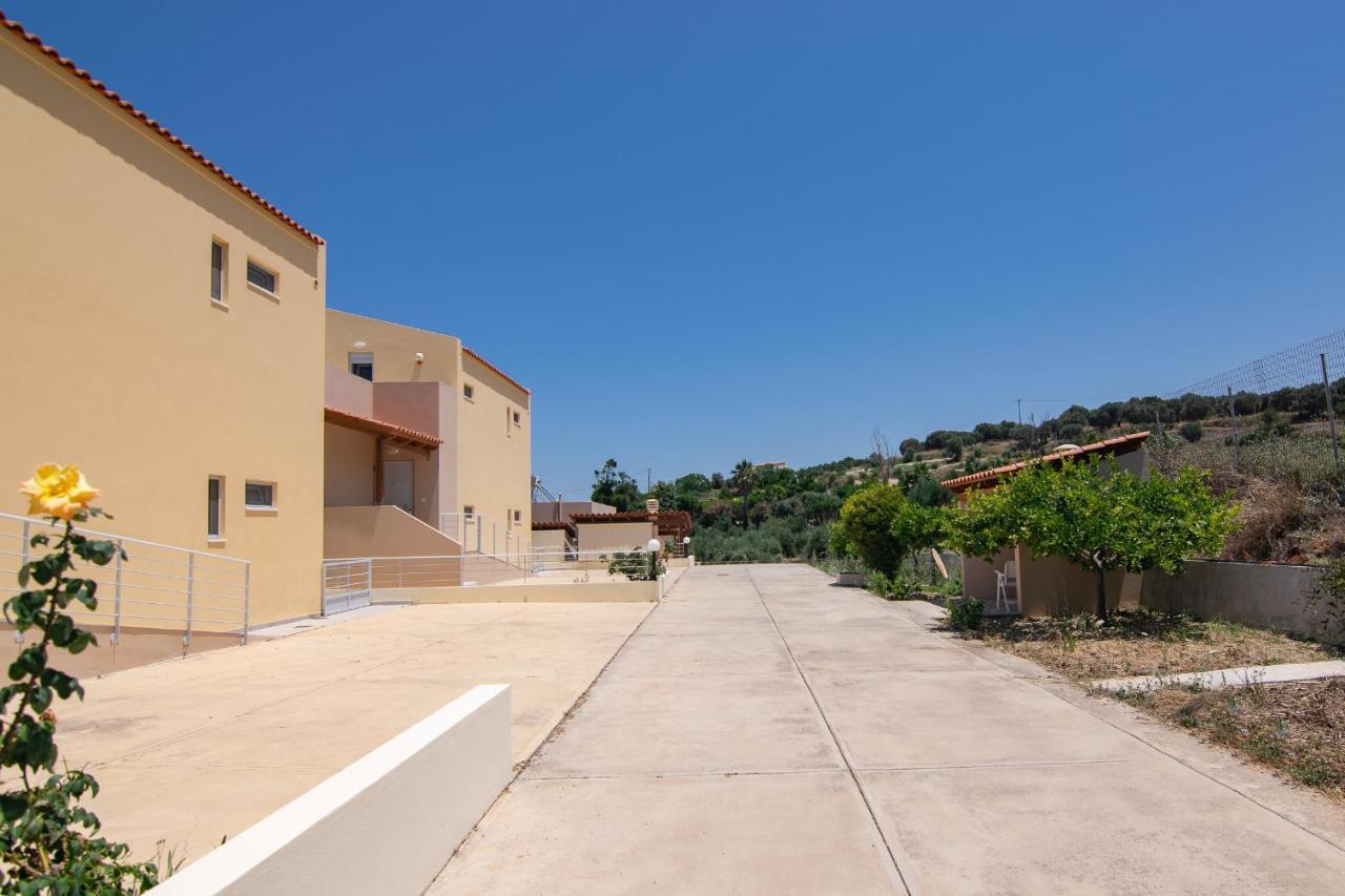 Yanni'S Villas 阿德里安诺斯·坎波斯 外观 照片